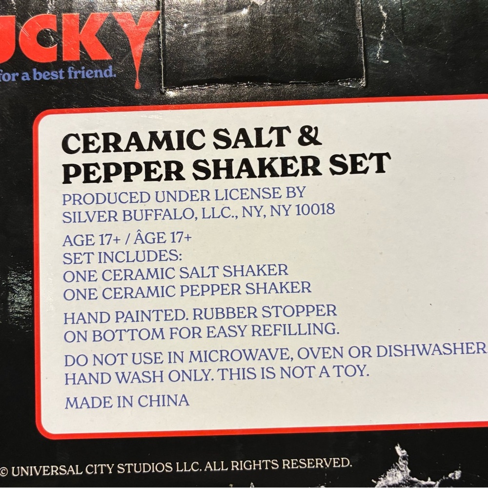 NIB Spencer's Chucky Ceramic Salt & Pepper Shaker Set - Brown and Blonde - Picture 4 of 5